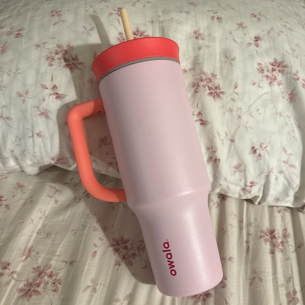 Owala 40 oz. Stainless Steel Straw Tumbler “Peachy Rose” Pink and Coral Tumbler